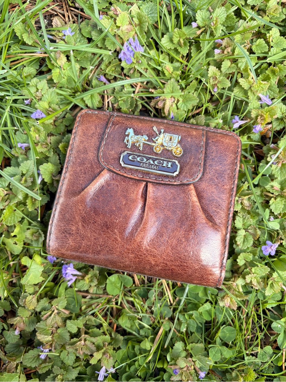 Coach Brown Leather Compact Bifold Wallet with Gold Carriage Accent